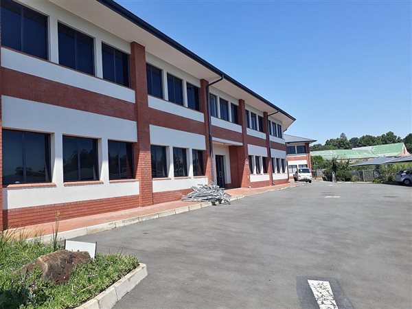 165  m² Office Space
