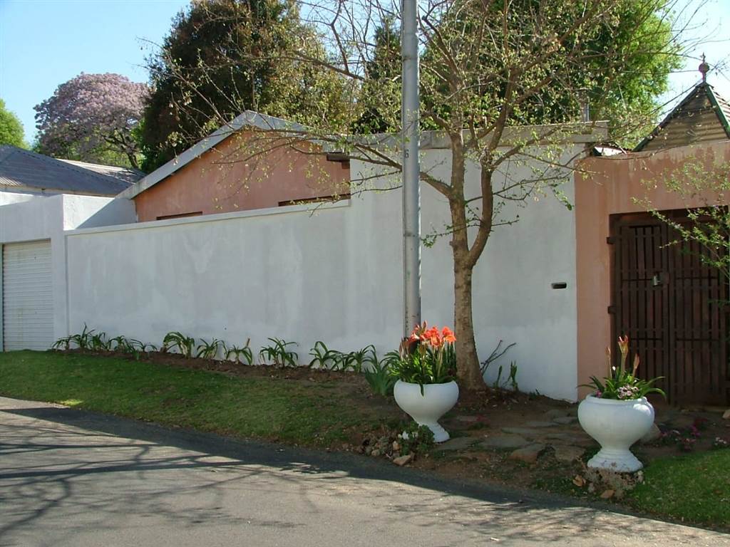 2 Bed House in Parkhurst photo number 20