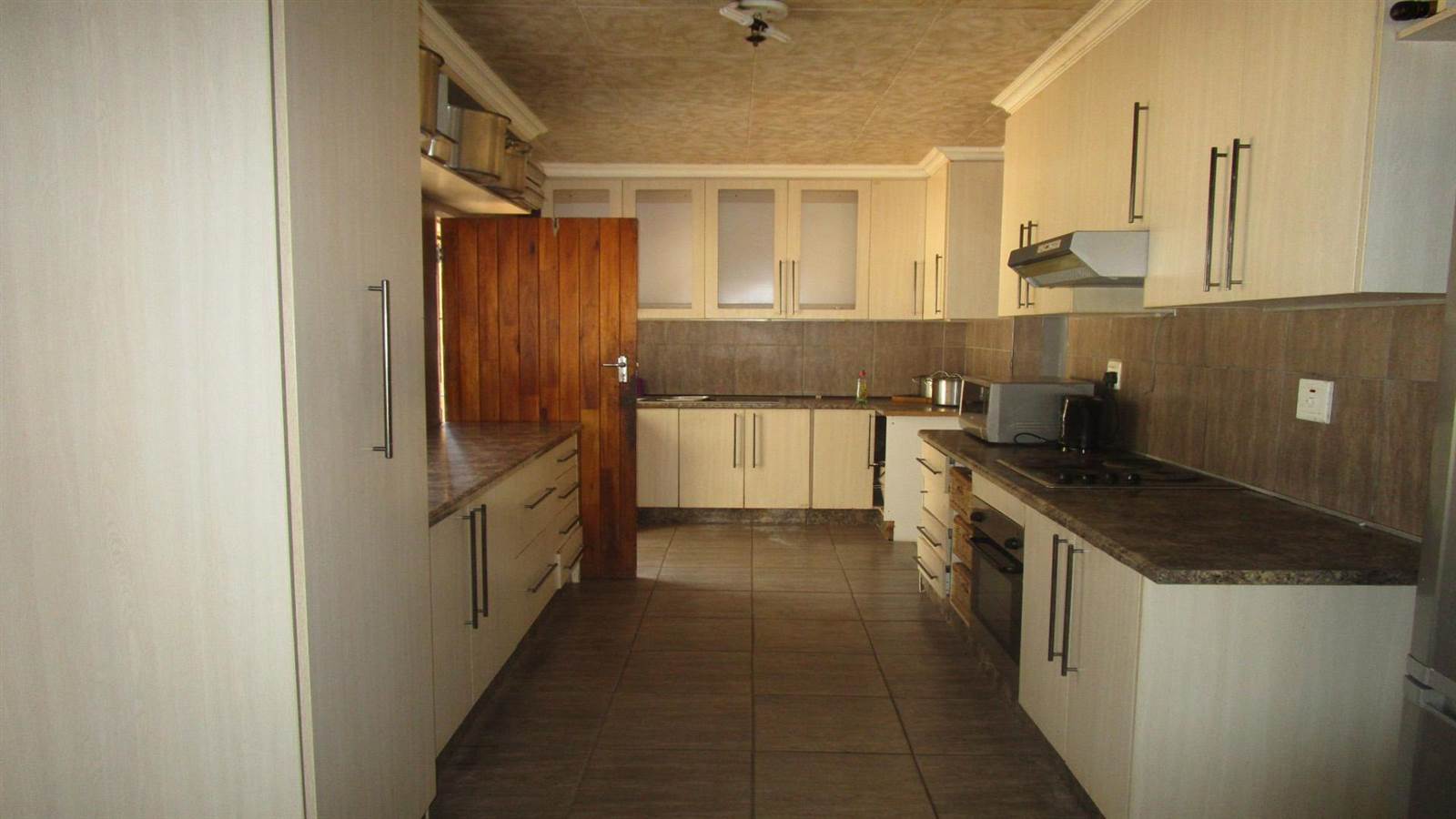 7 Bed House in Randfontein Central photo number 4