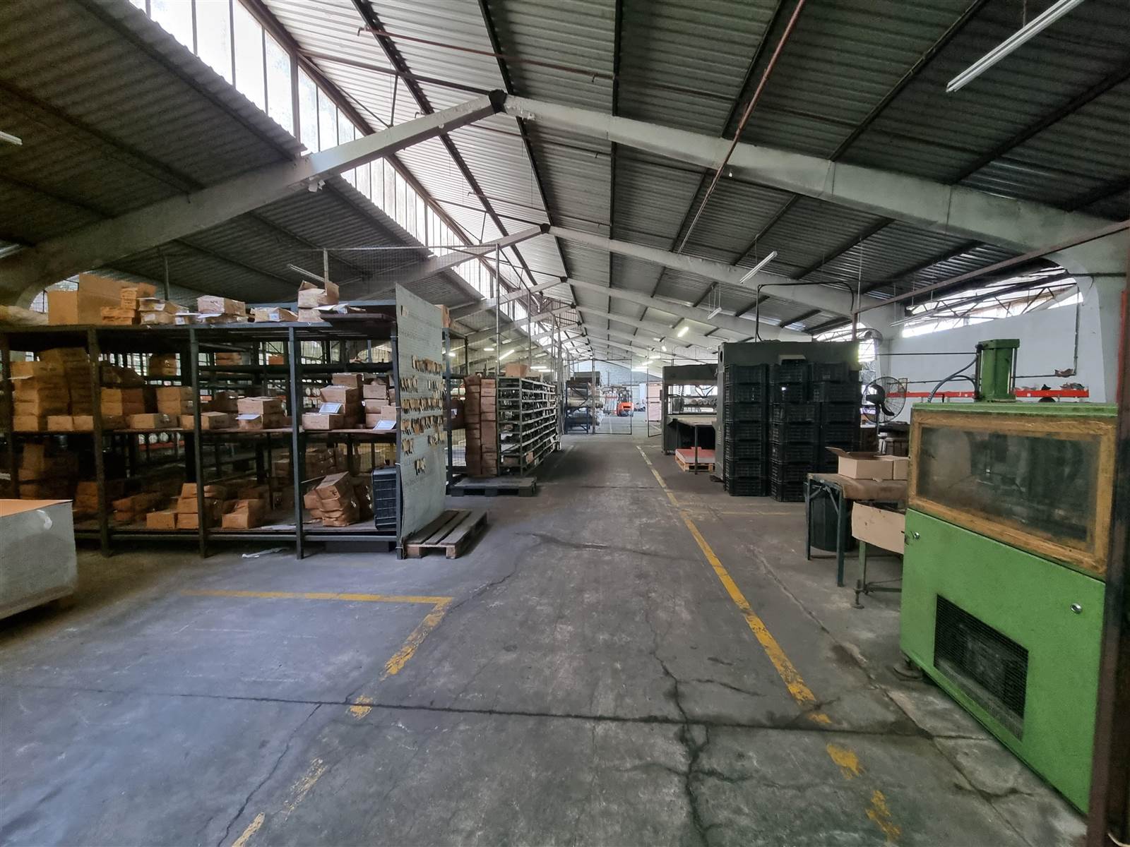 2222  m² Industrial space in New Germany photo number 14