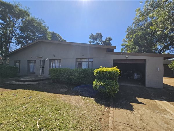 3 Bed House in Louis Trichardt