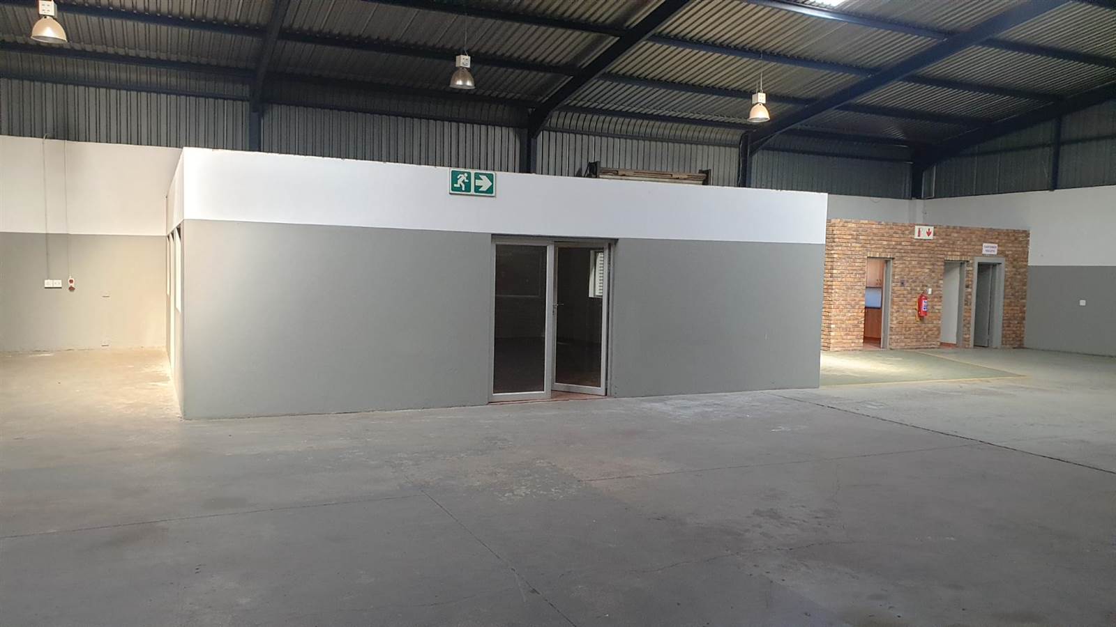 1107  m² Industrial space in Silverton photo number 10