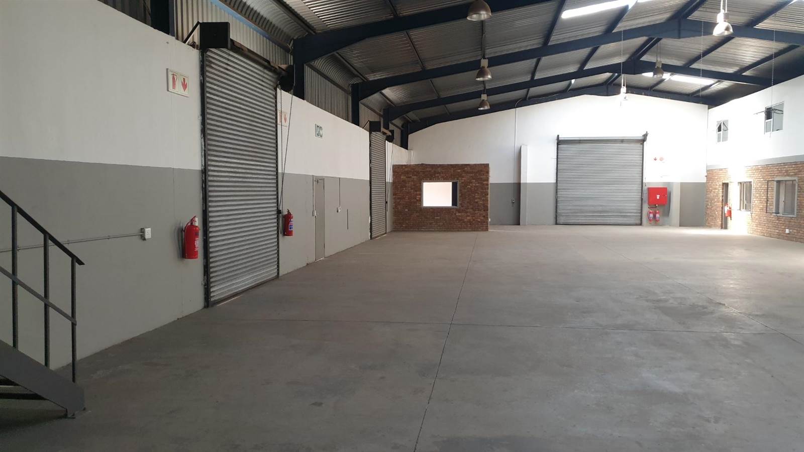 1107  m² Industrial space in Silverton photo number 8
