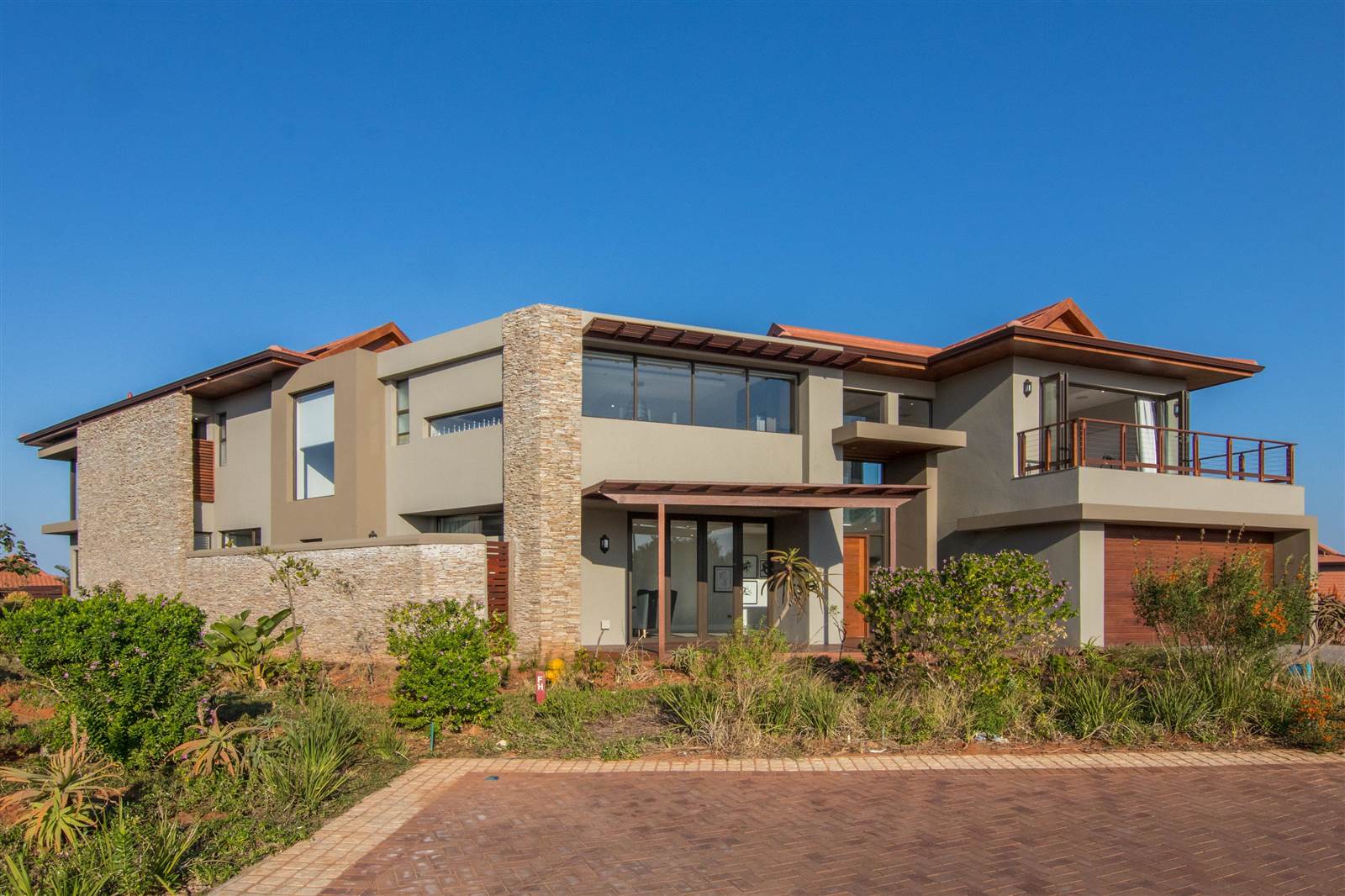 5 Bed House in Zimbali Estate photo number 2