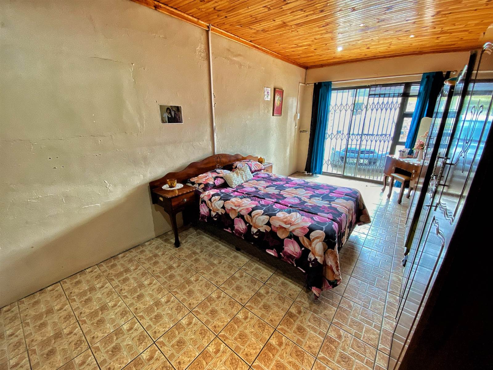 4 Bed House in Van Riebeeck Heights photo number 29