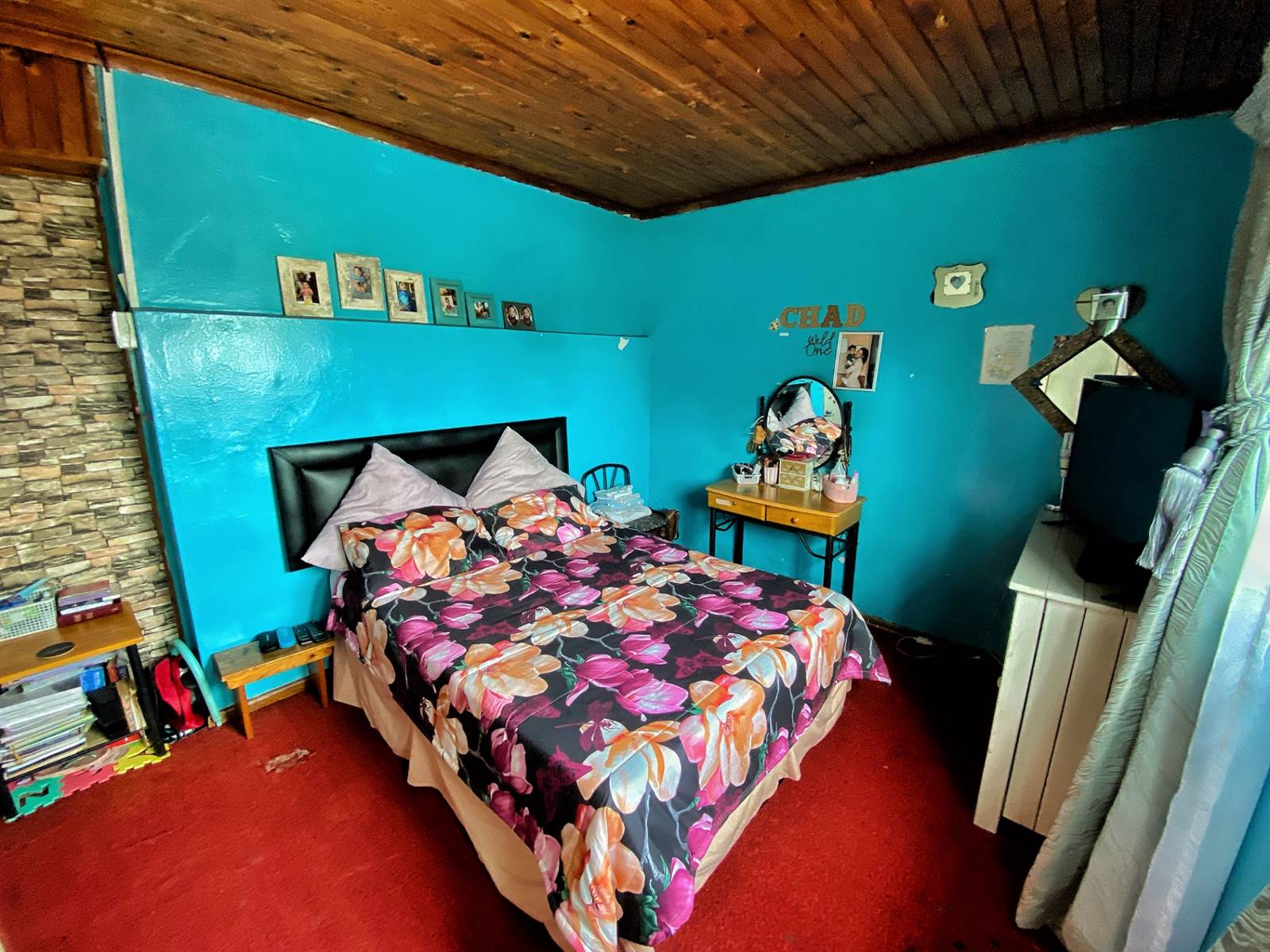 4 Bed House in Van Riebeeck Heights photo number 27