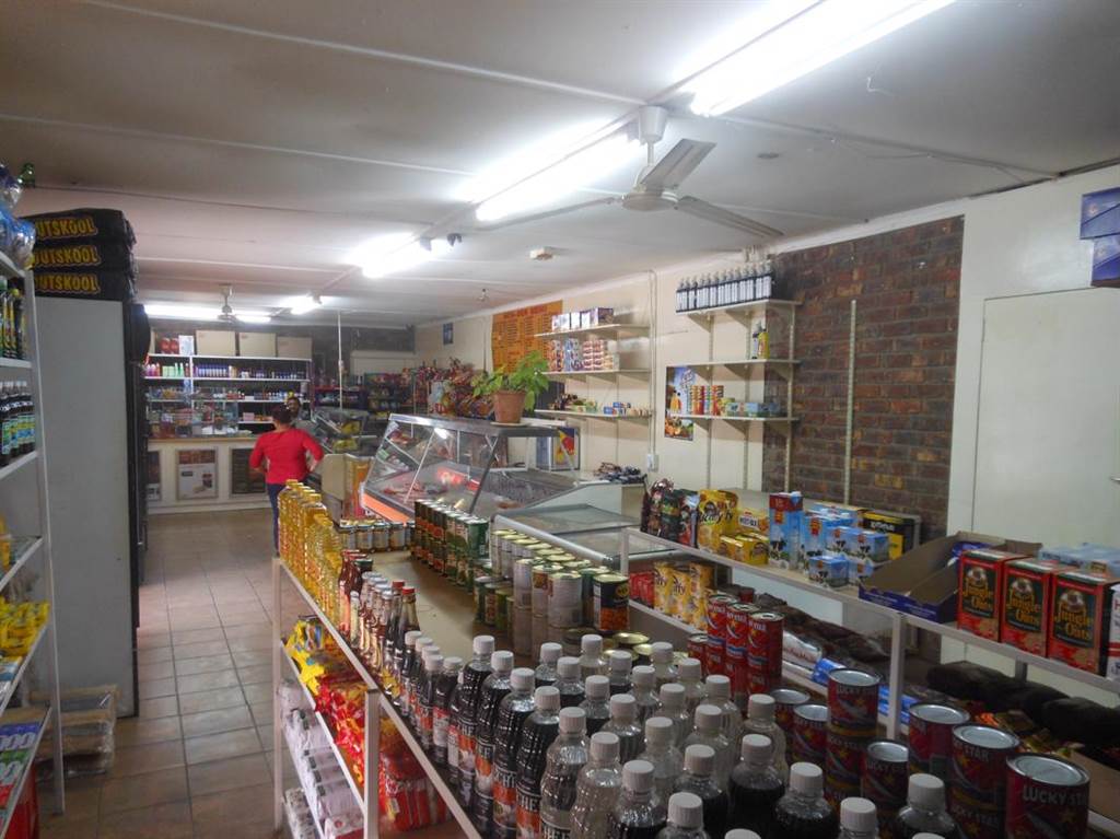 Commercial space in Humansdorp photo number 2