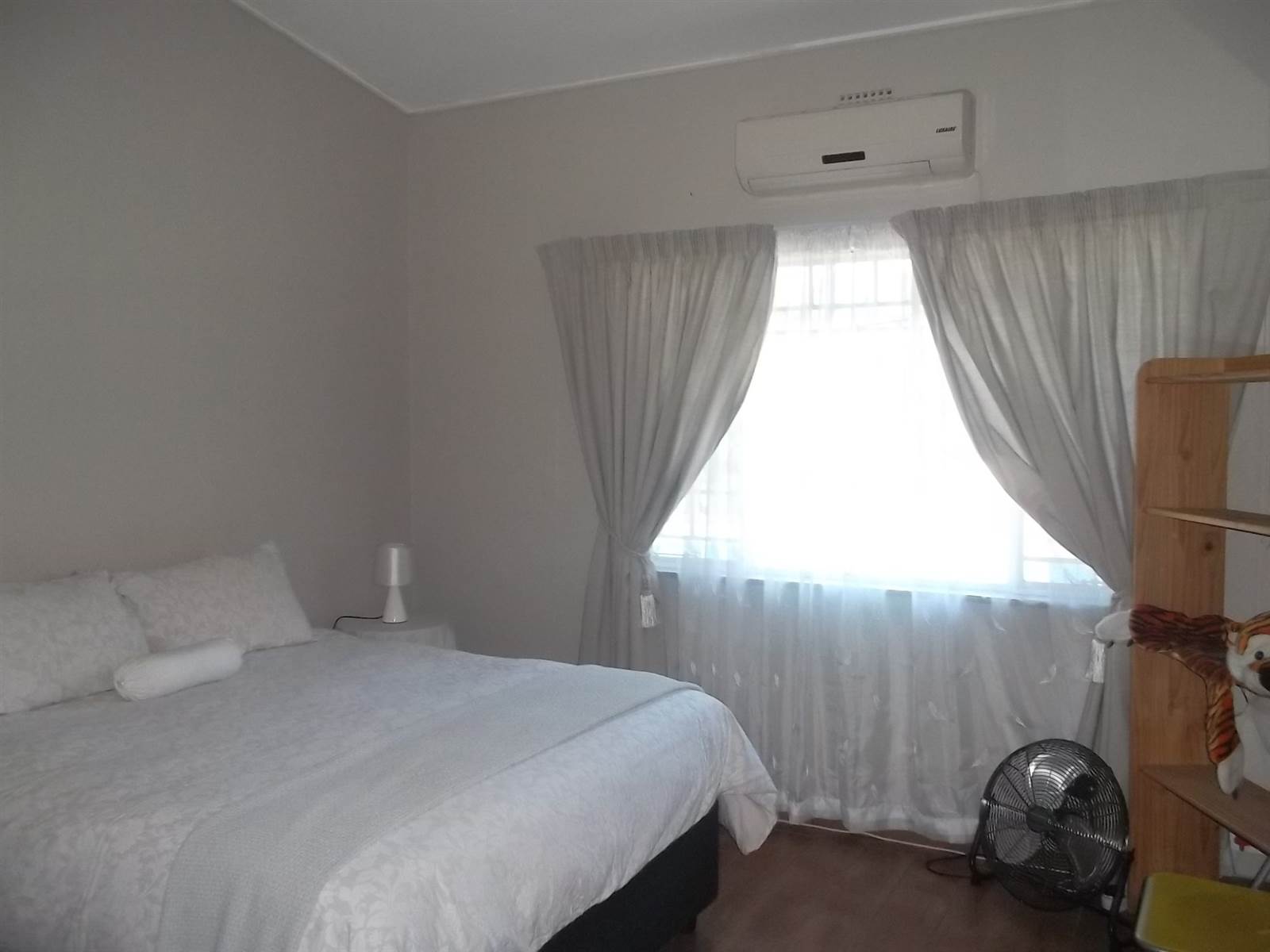 4 Bed House in Phalaborwa photo number 16