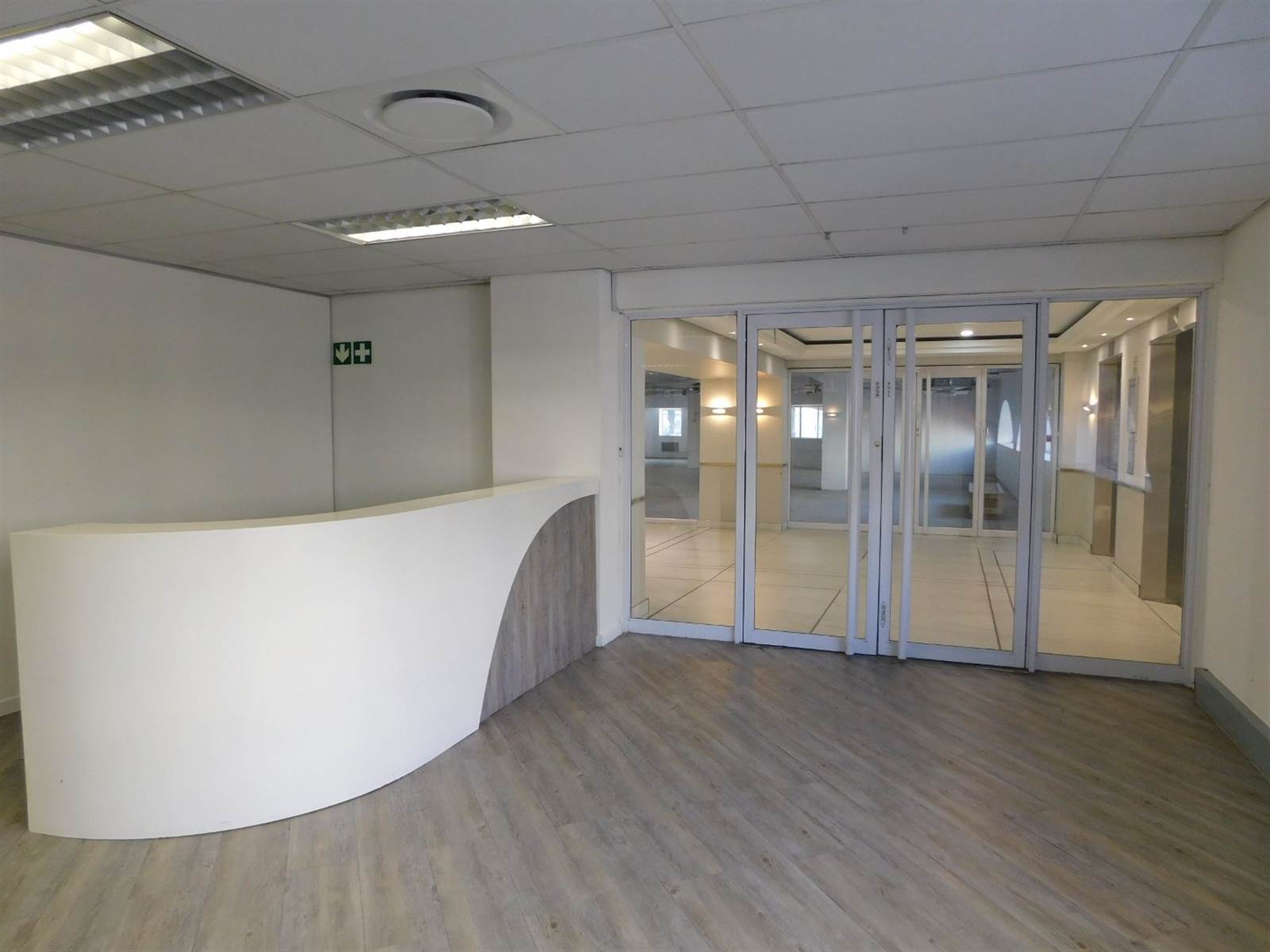 740  m² Commercial space in Rosebank photo number 4