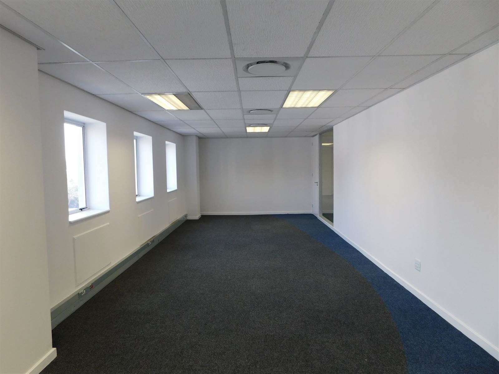 740  m² Commercial space in Rosebank photo number 15