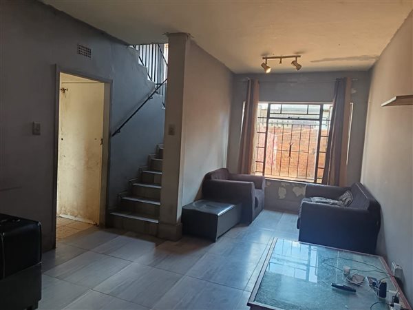 3 Bedroom Townhouse 3 Bedroom Townhouse