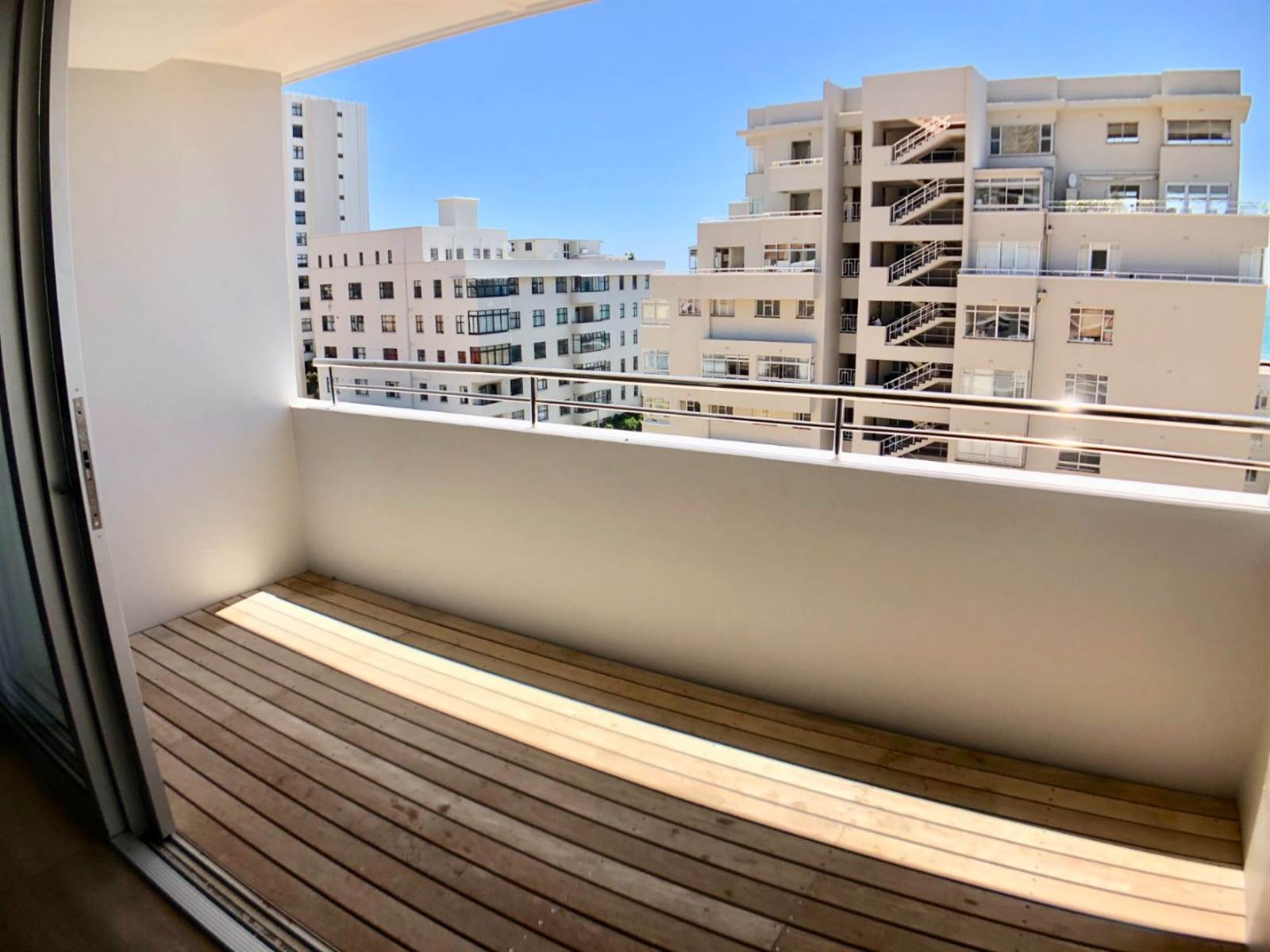 2 Bed Apartment in Sea Point photo number 25