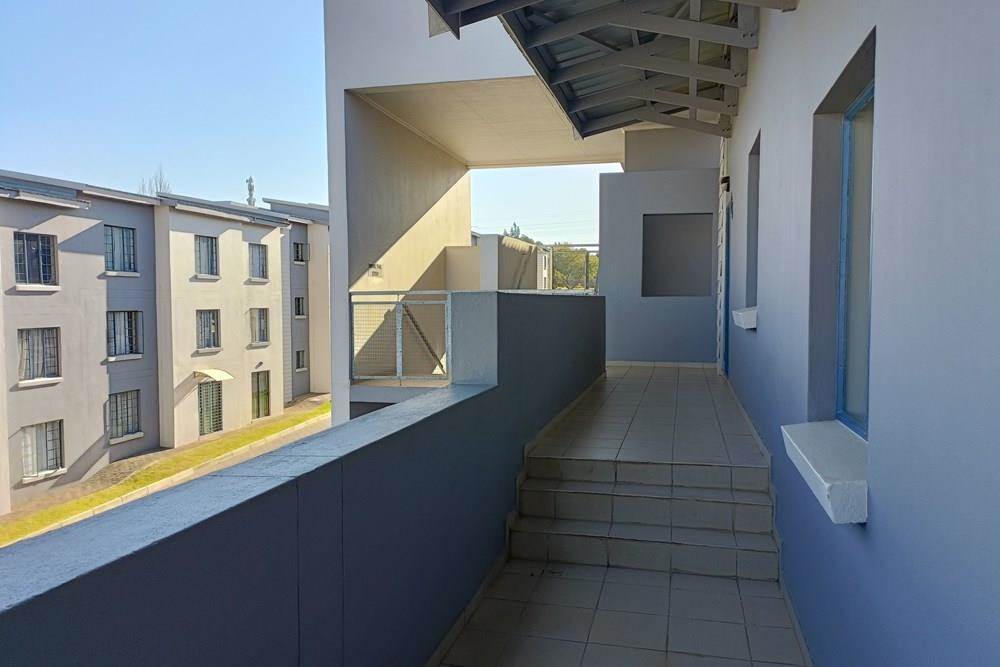 1 Bed Apartment in Noordwyk photo number 16