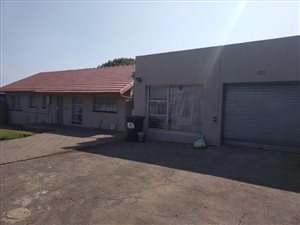 3 Bed House in Rhodesfield