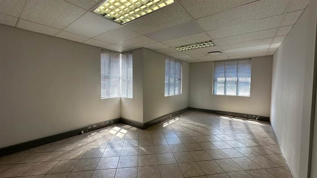 50  m² Commercial space in Highveld photo number 12