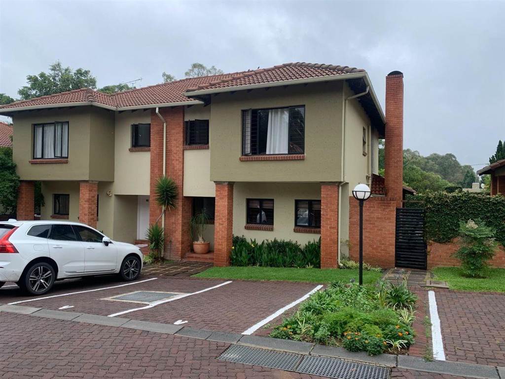 3 Bed Cluster in Douglasdale photo number 12