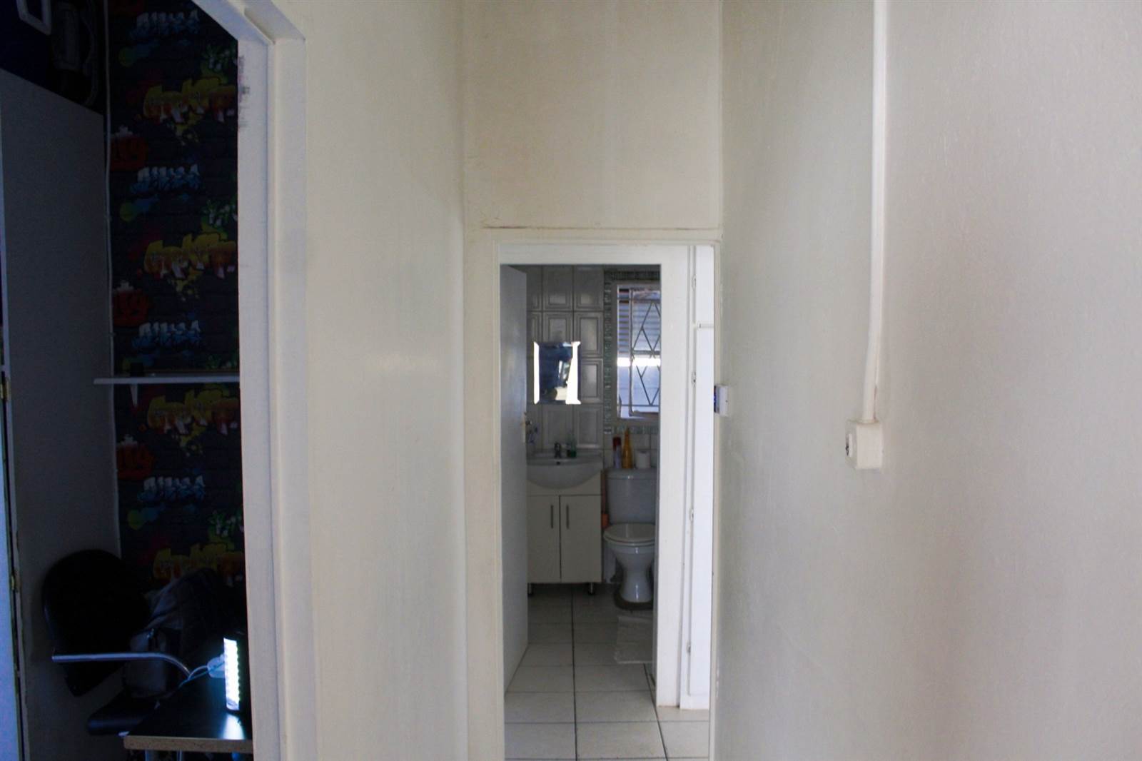 3 Bed House in Riverlea photo number 7