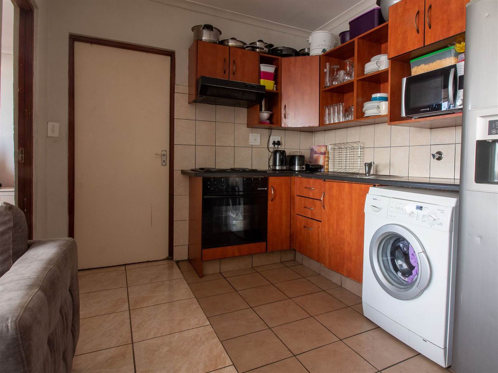 2 Bed Apartment in Randburg Central photo number 12