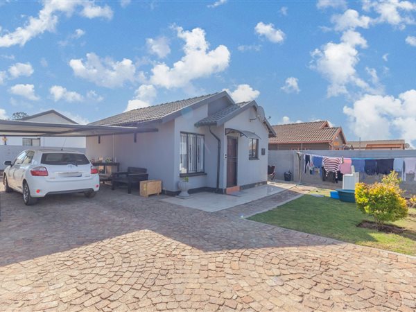 2 Bedroom House