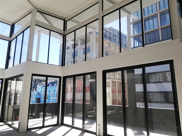 330  m² Commercial space in Cape Town City Centre