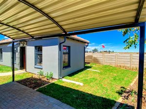 3 Bed House in Roodepoort Central