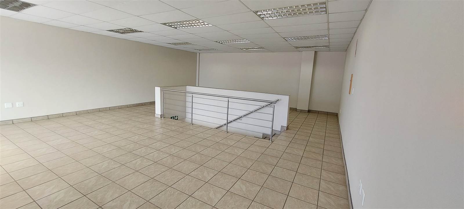 327  m² Industrial space in Clayville photo number 12