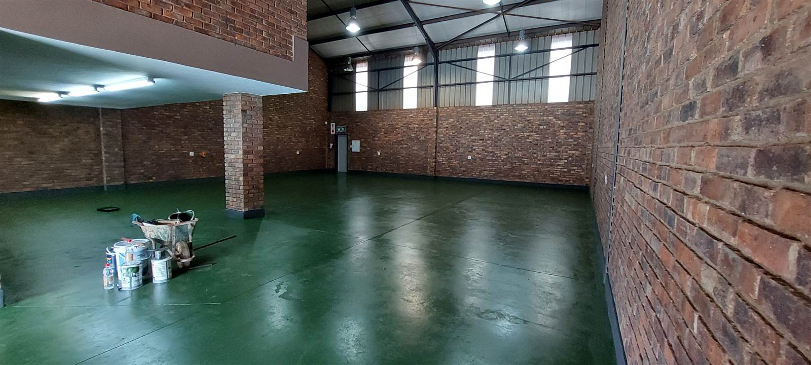 327  m² Industrial space in Clayville photo number 7
