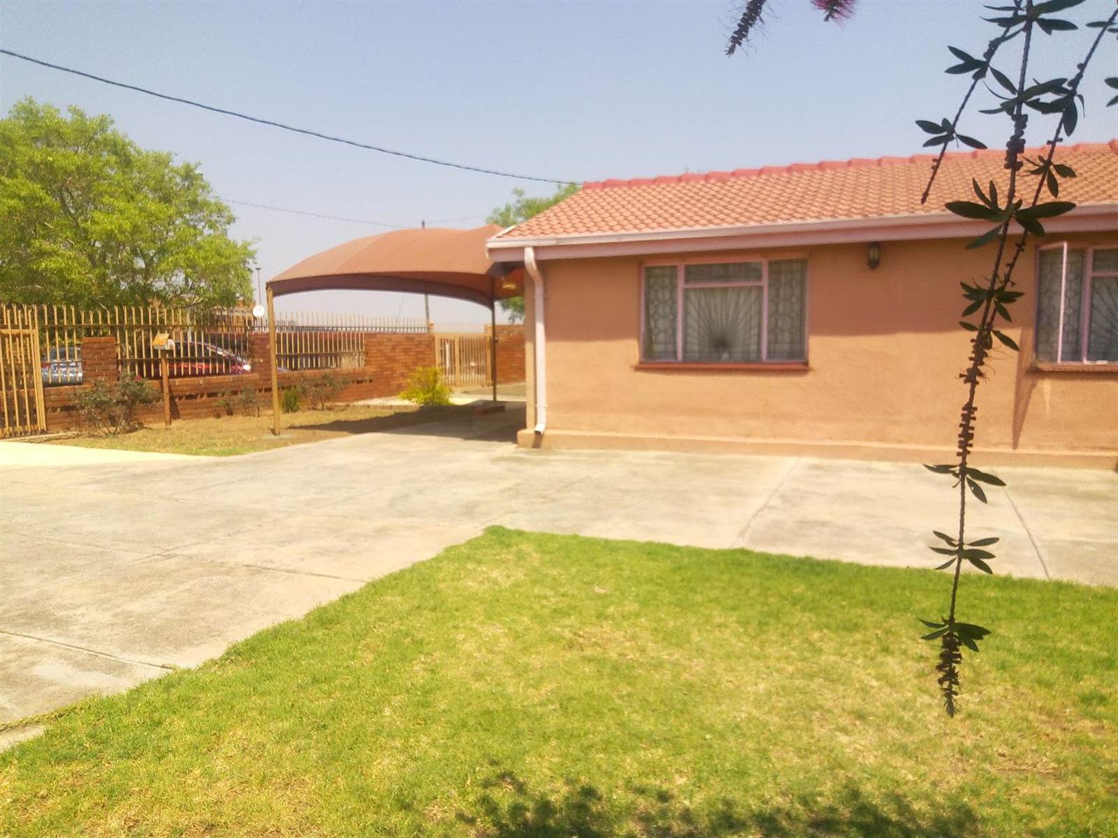 4 Bed House in Soshanguve photo number 5
