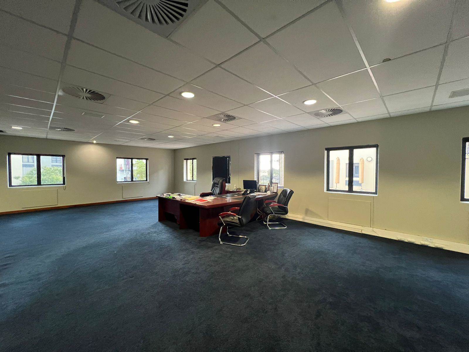 553  m² Commercial space in Strubens Valley photo number 10
