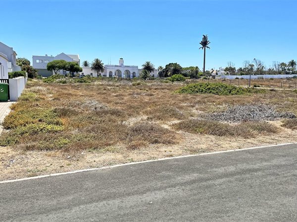 573 m² Land available in Golden Mile