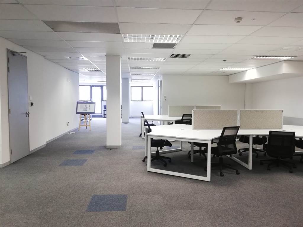 612  m² Commercial space in Rivonia photo number 15
