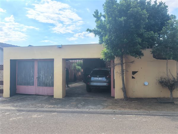 3 Bedroom House 3 Bedroom House