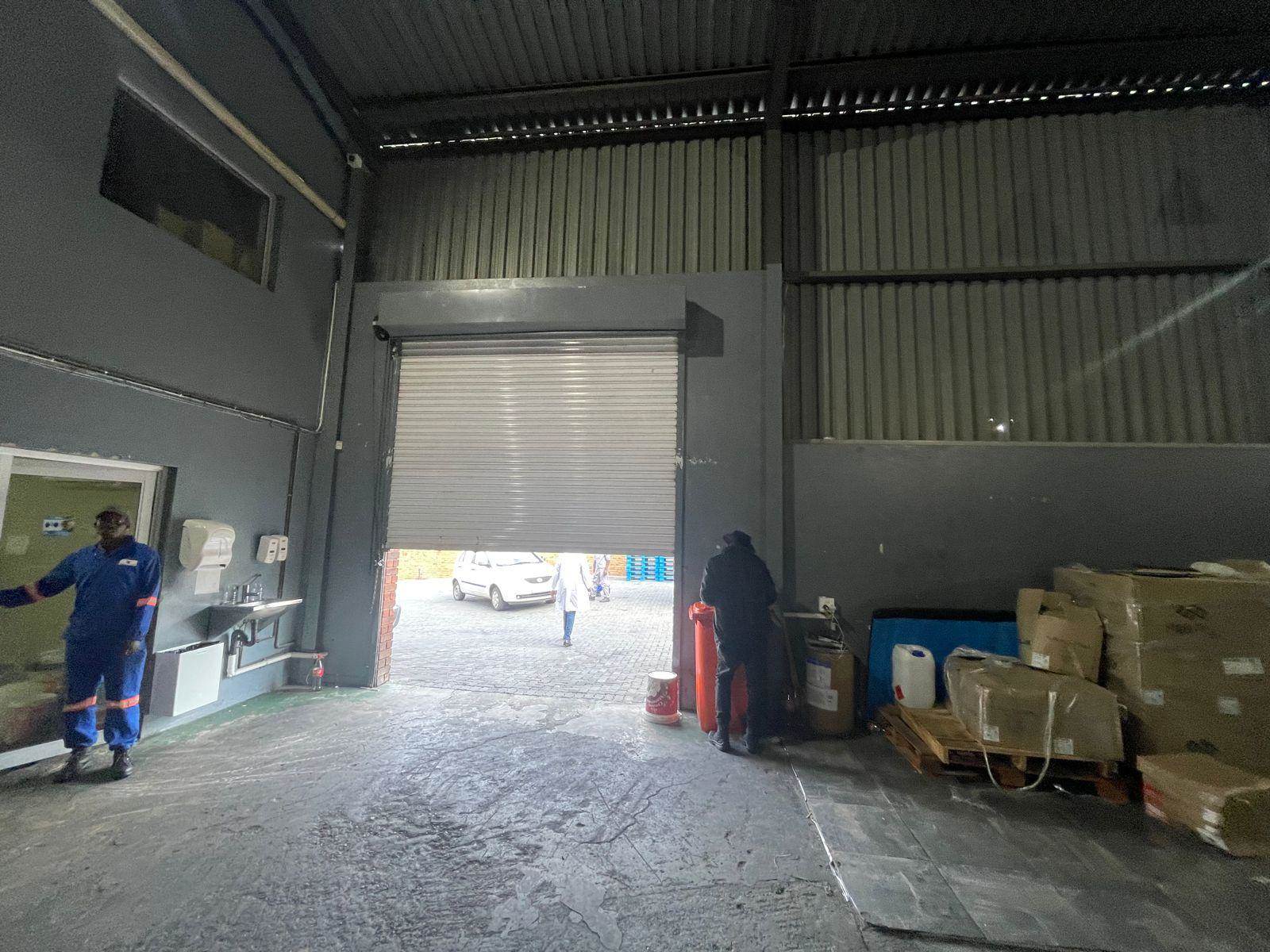 675  m² Industrial space in Kya Sands photo number 12