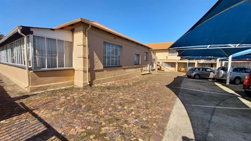 2 Bed Apartment in Northmead photo number 4