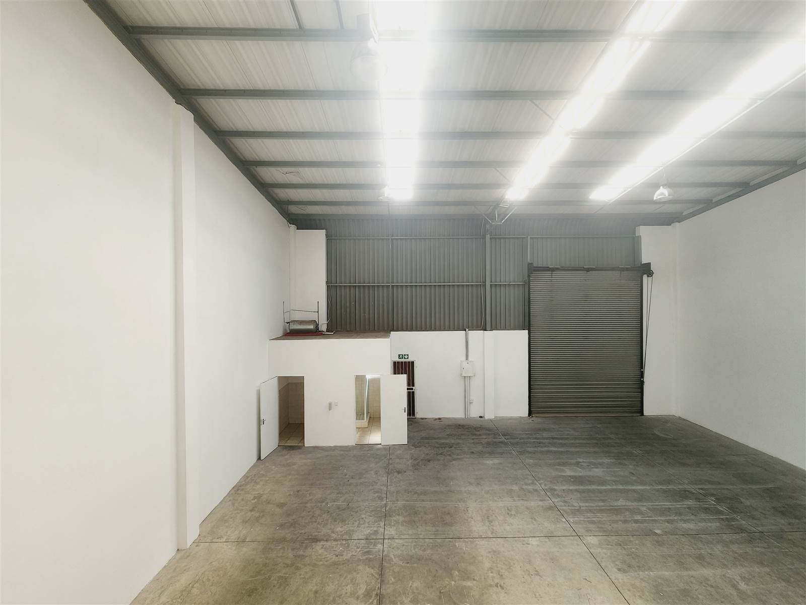 624  m² Industrial space in North Riding photo number 19