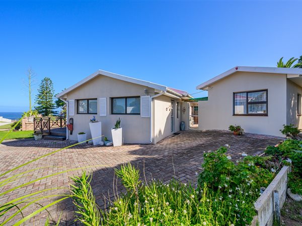 3 Bedroom House 3 Bedroom House