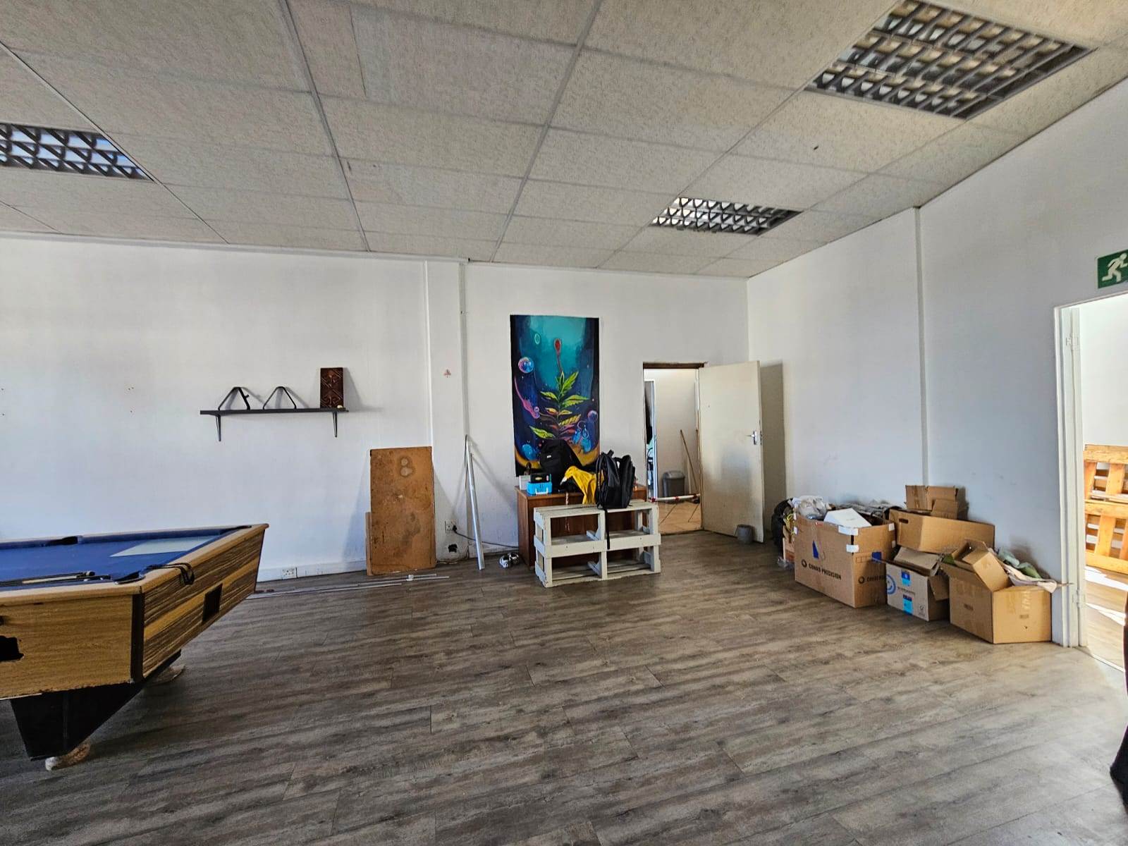 80  m² Retail Space in Parow Central photo number 5