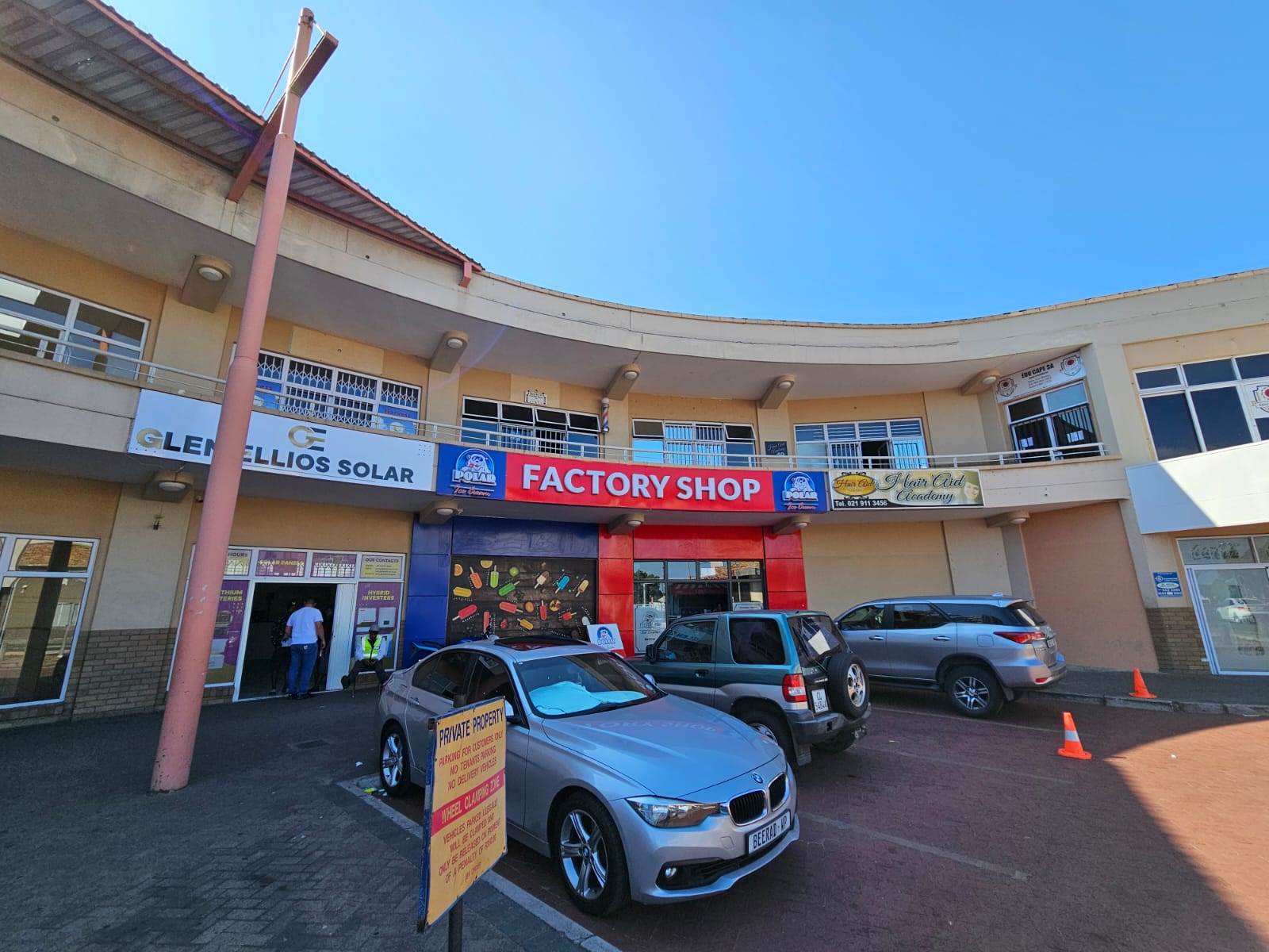 80  m² Retail Space in Parow Central photo number 2