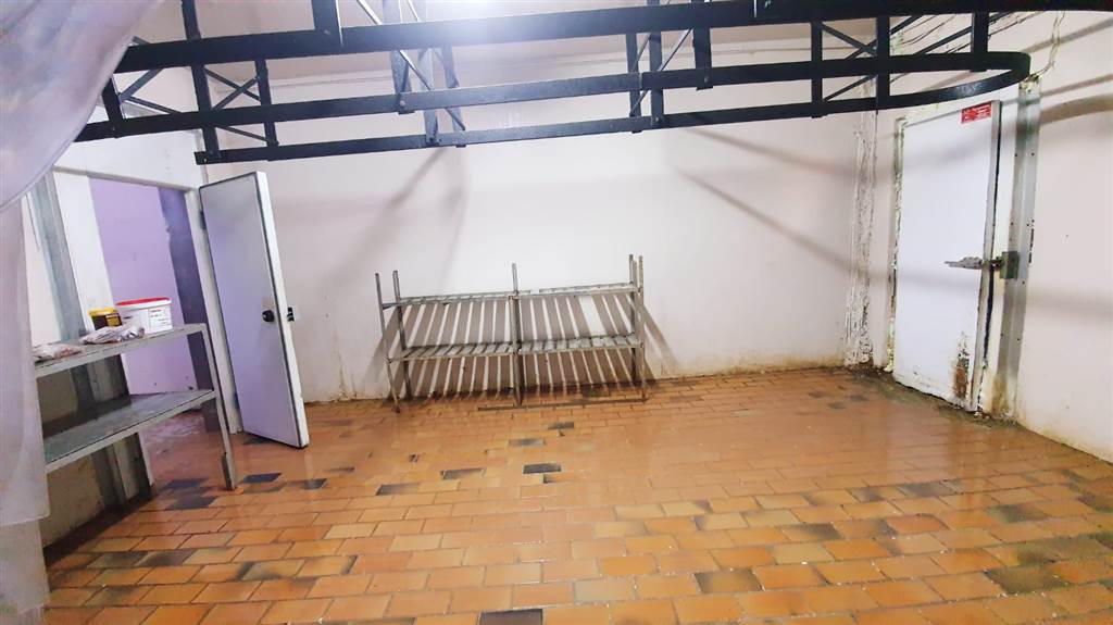 1766  m² Commercial space in Empangeni Rail photo number 12
