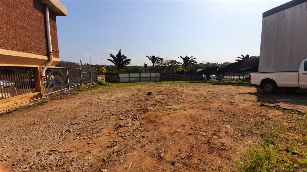 1766  m² Commercial space in Empangeni Rail photo number 21