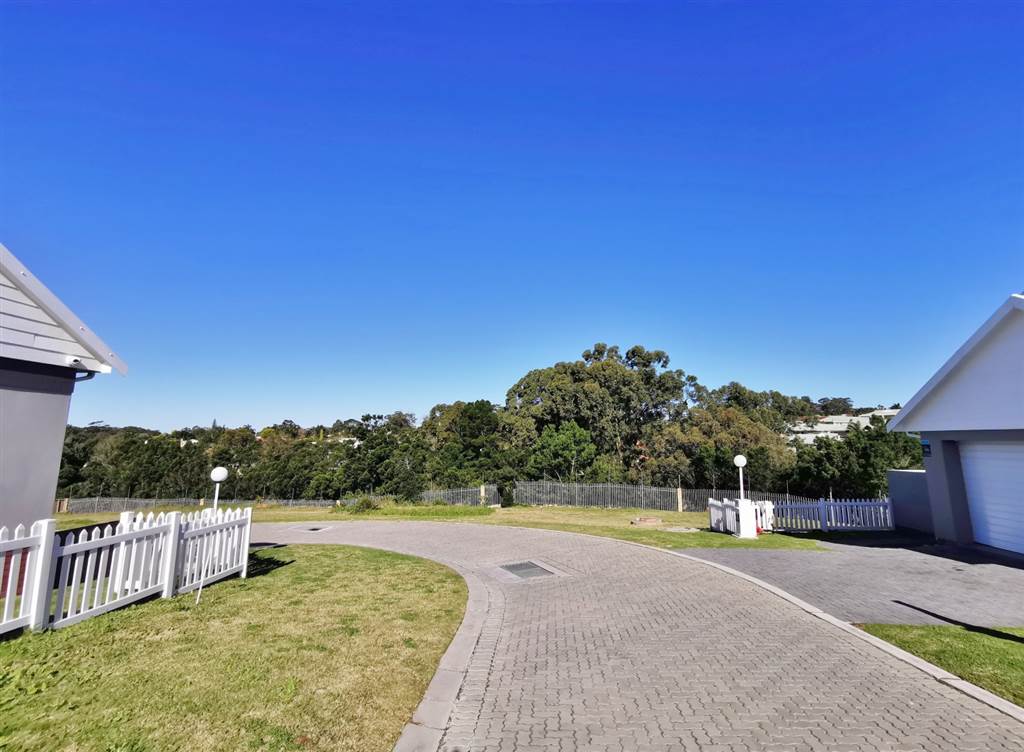 502 m² Land available in Glenroy Park photo number 8