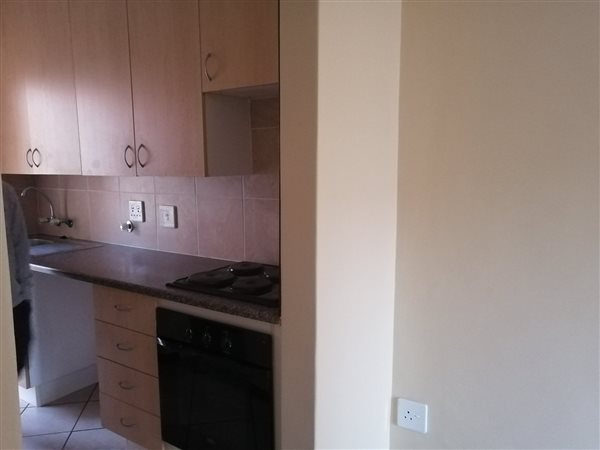1 Bed Apartment in The Orchards