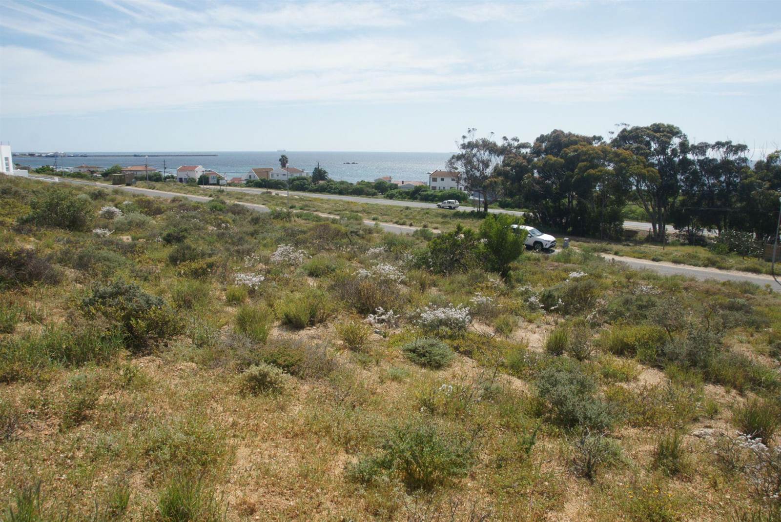 888 m² Land available in Britannica Heights photo number 2