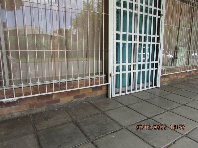 180  m² Commercial space in Brakpan Central photo number 1