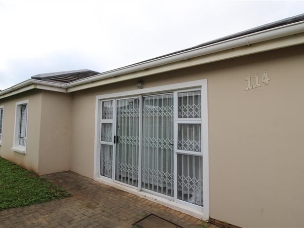 3 Bed Townhouse in Gonubie