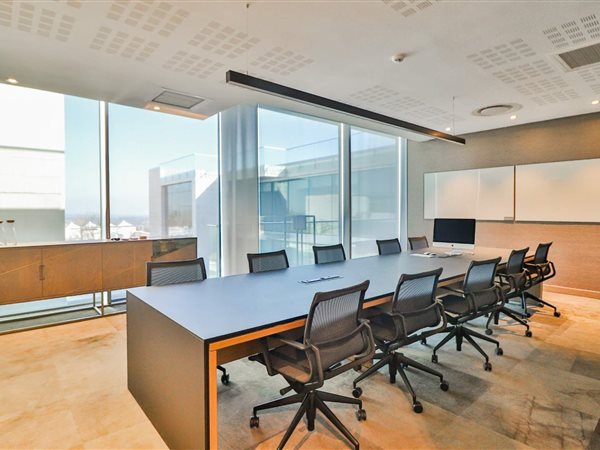 209  m² Office Space