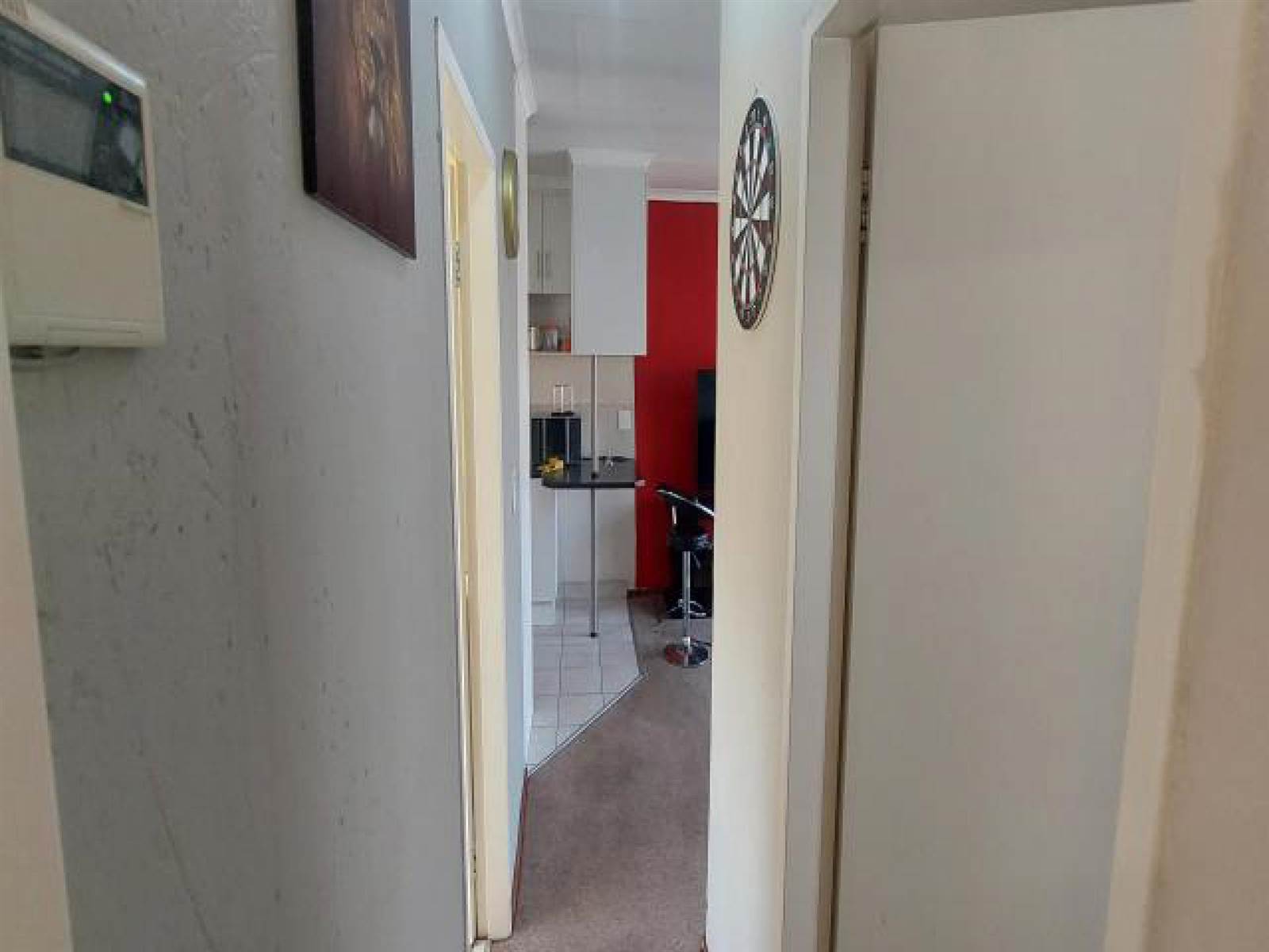 1 Bed Townhouse in Olievenhoutbosch photo number 10