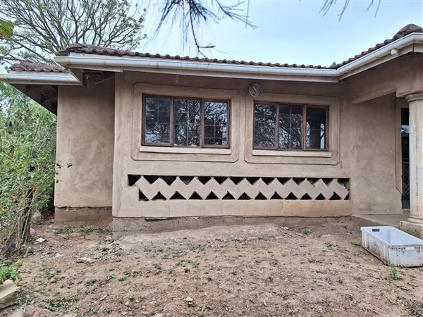 2 Bed House in Folweni
