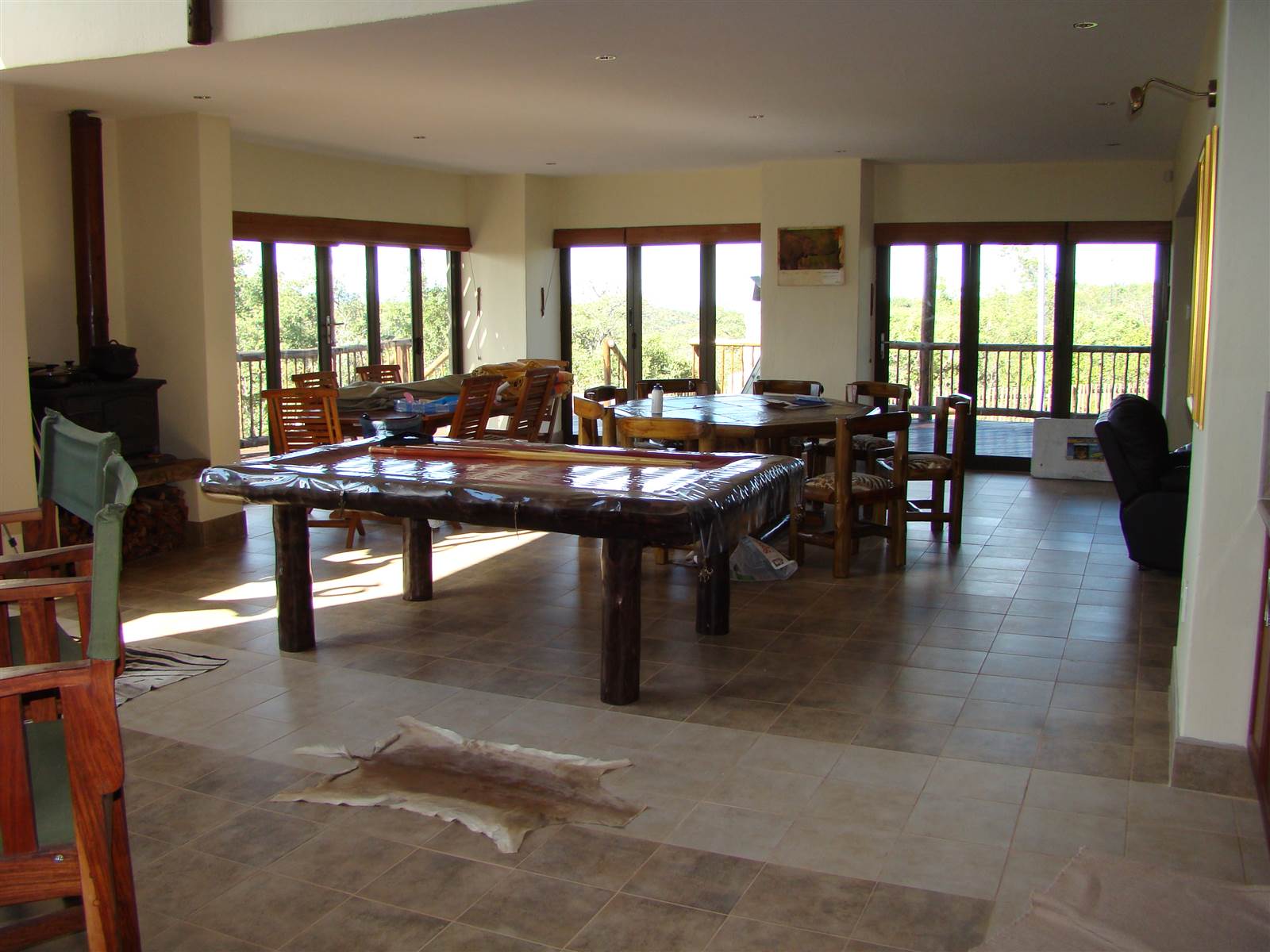 5 Bed House in Buffelspoort photo number 5