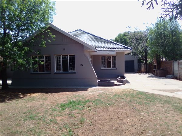 3 Bedroom House 3 Bedroom House